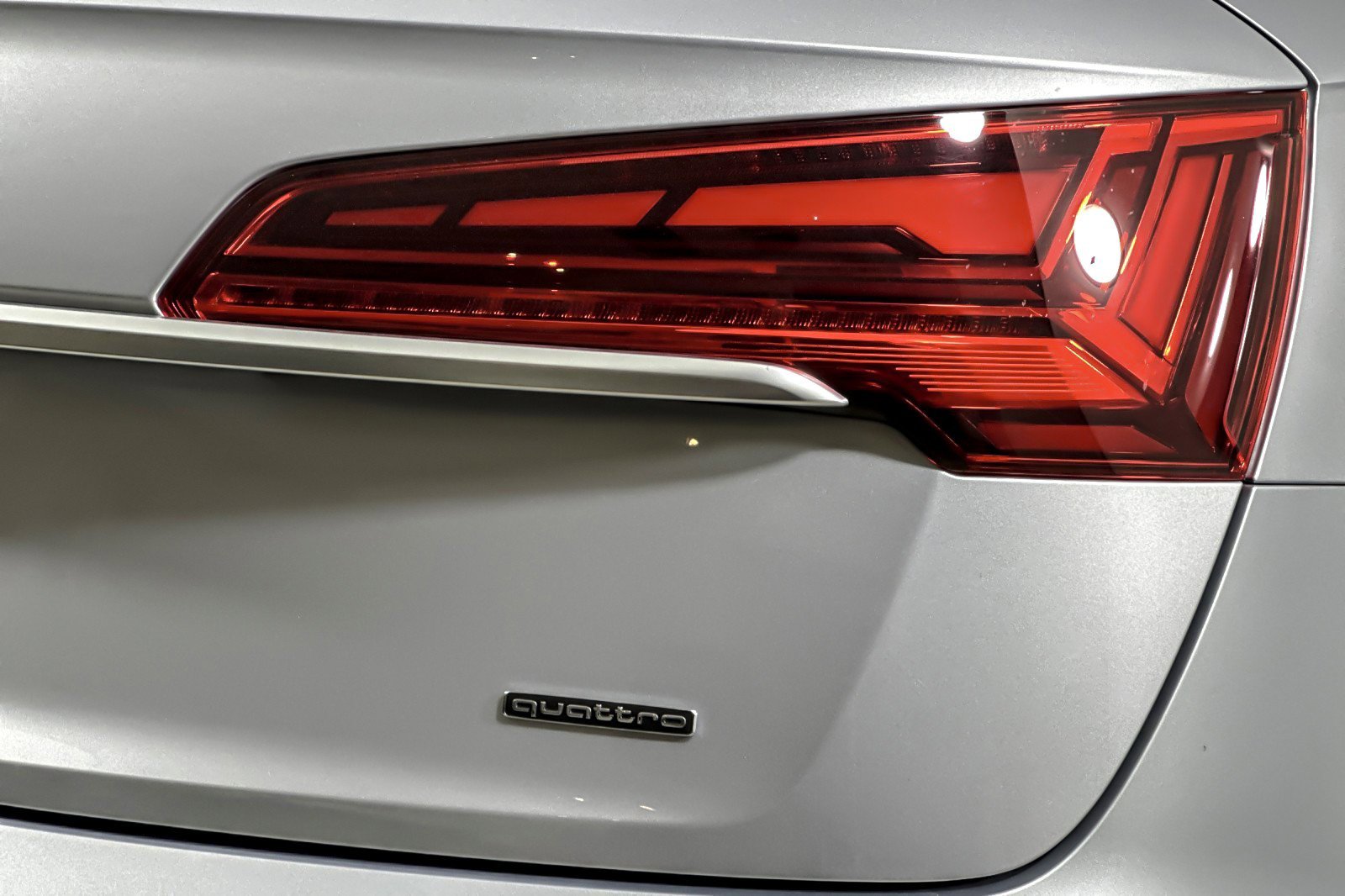 Used 2022 Audi Q5 2.0T Premium image 25