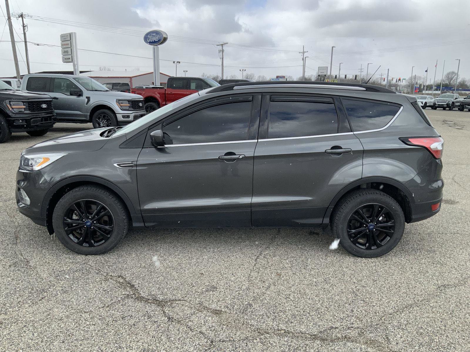 Used 2018 Ford Escape SEL image 8