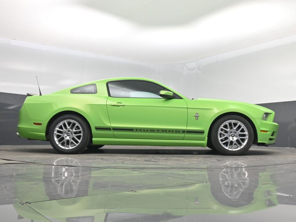 Used 2014 Ford Mustang Premium w/ Equipment Group 202A image 16