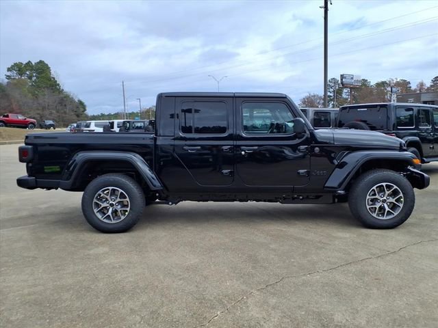 New 2026 Jeep Gladiator Sport image 2