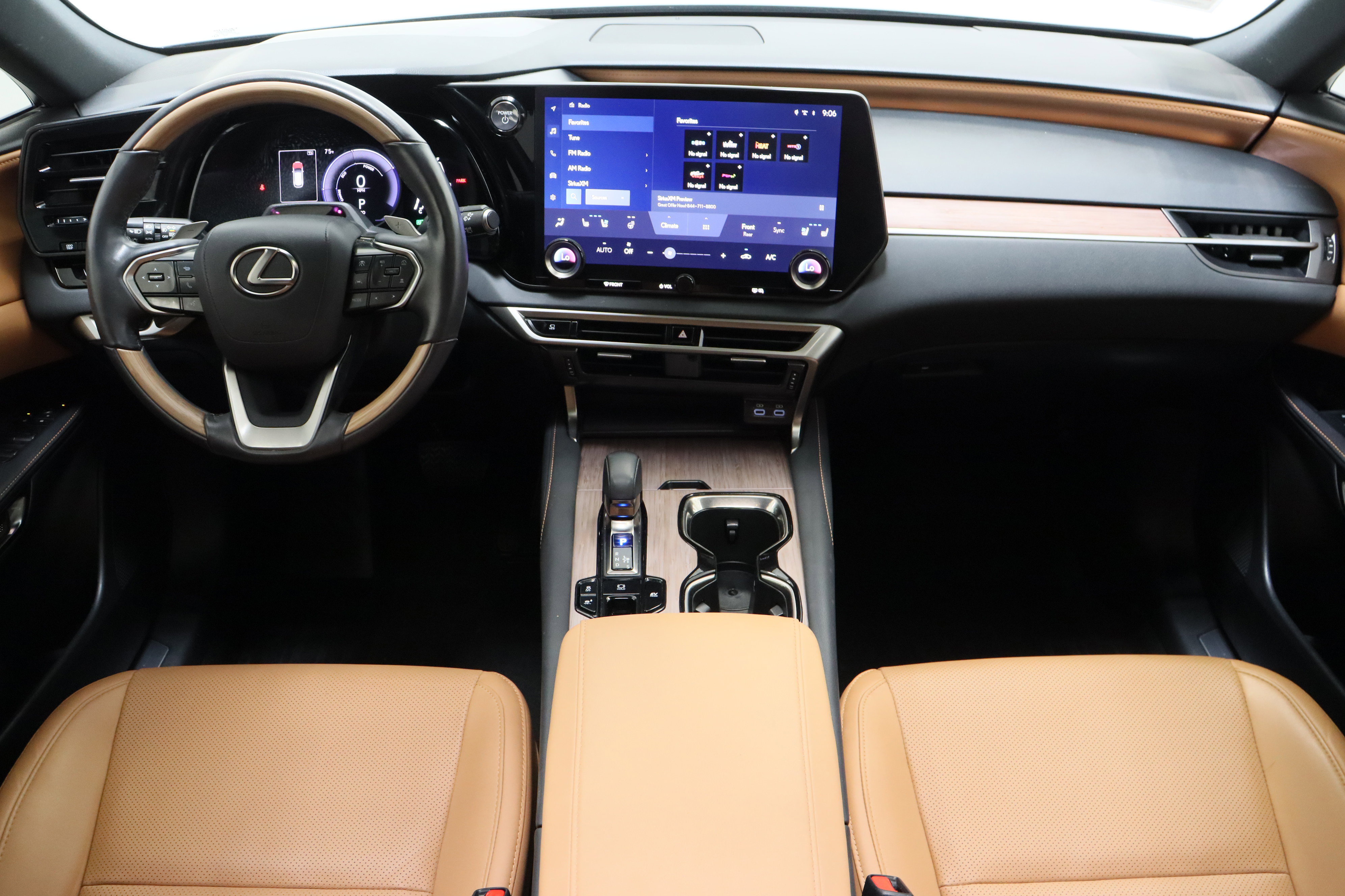 Used 2024 Lexus RX 350h w/ Convenience Package image 31