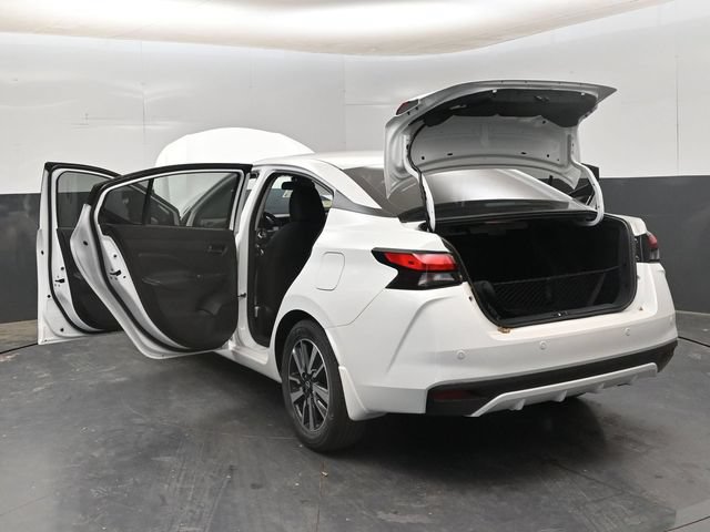 New 2025 Nissan Versa SV w/ Trunk Package FWD image 26
