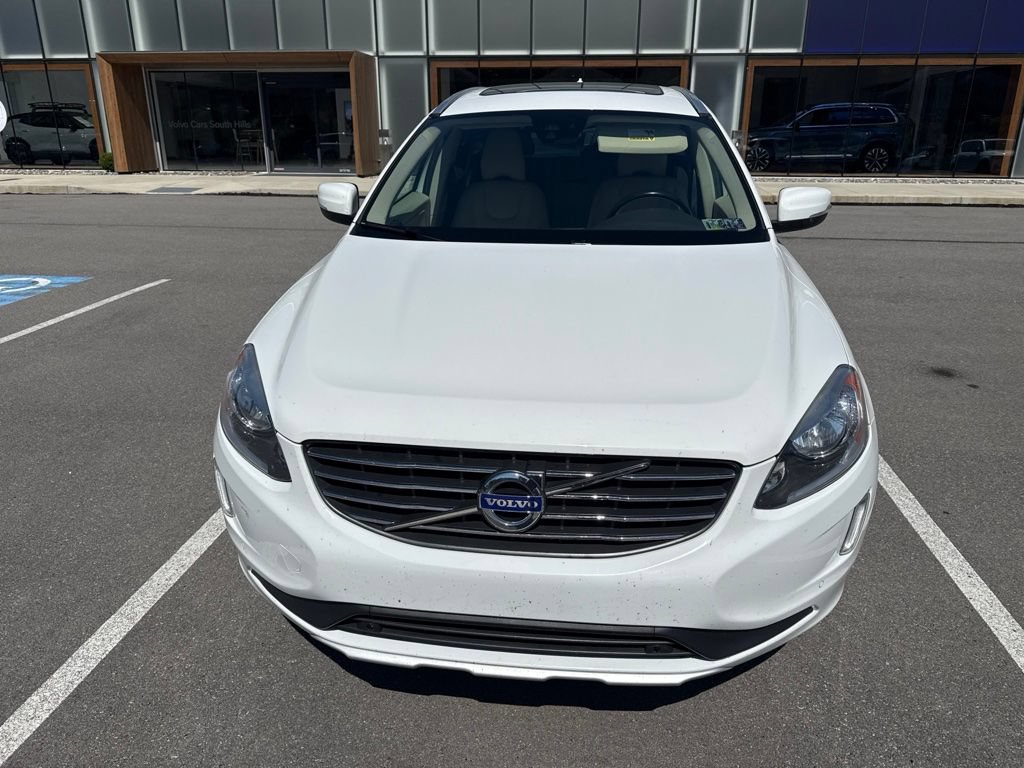 Used 2016 Volvo XC60 T5 Premier AWD/4WD image 2