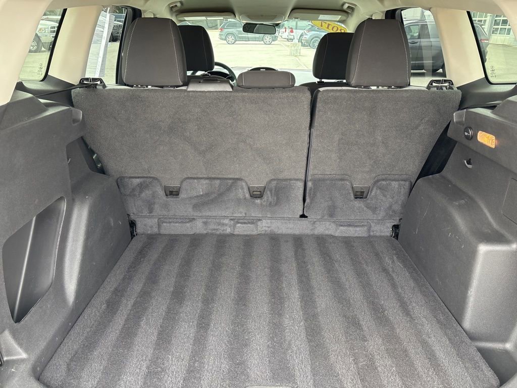 Used 2017 Ford Escape S image 12