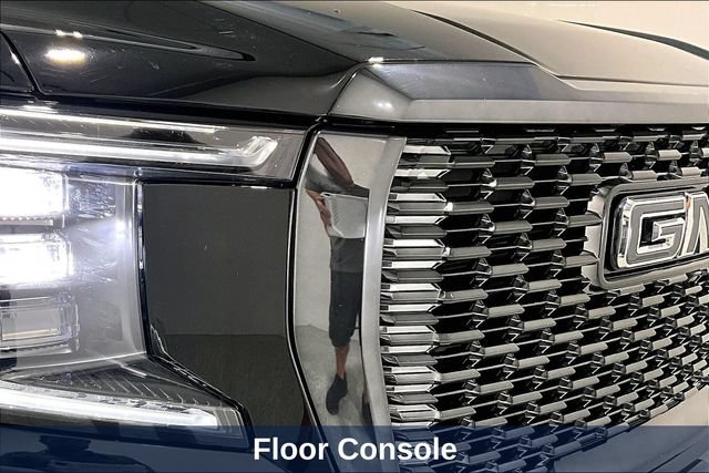 Used 2023 GMC Yukon XL Denali Ultimate AWD/4WD image 42