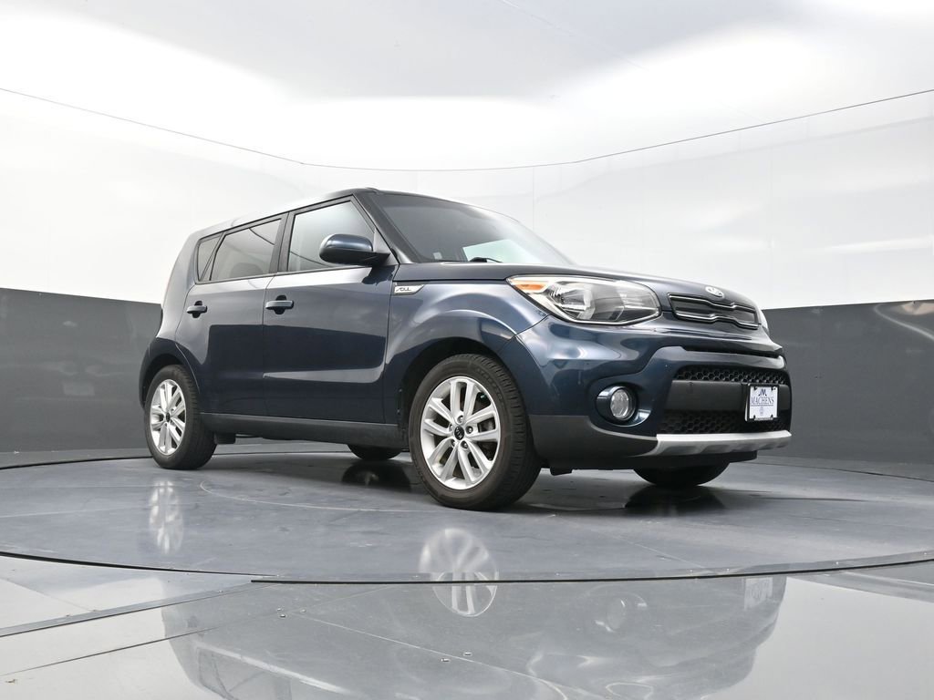 Used 2019 Kia Soul + FWD image 23