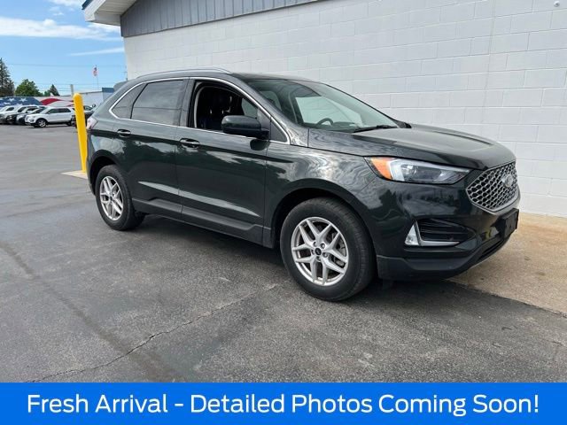Used 2023 Ford Edge SEL w/ Convenience Package AWD/4WD image 2