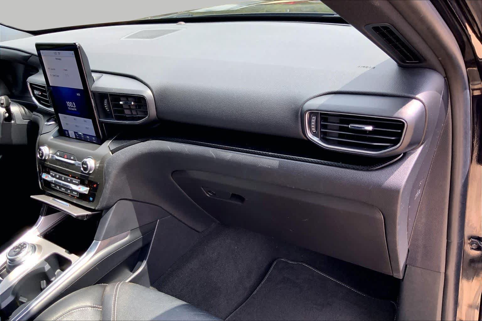 Used 2020 Ford Explorer ST w/ ST Street Pack AWD/4WD image 18