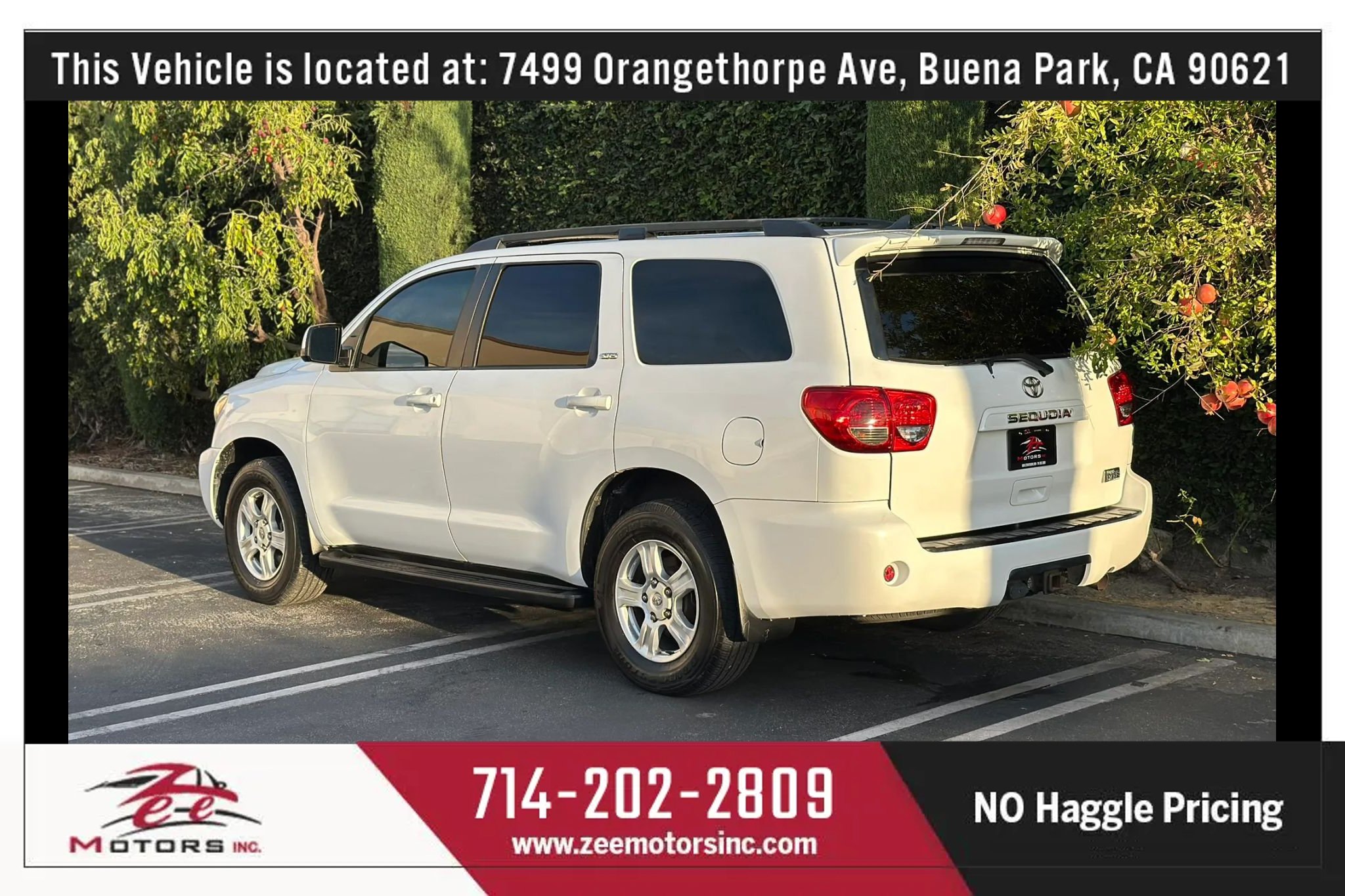 Used 2015 Toyota Sequoia SR5 w/ Premium Package RWD image 9