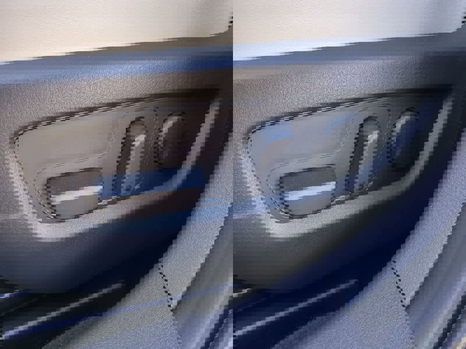 New 2026 MAZDA CX-30 Aire Edition image 16