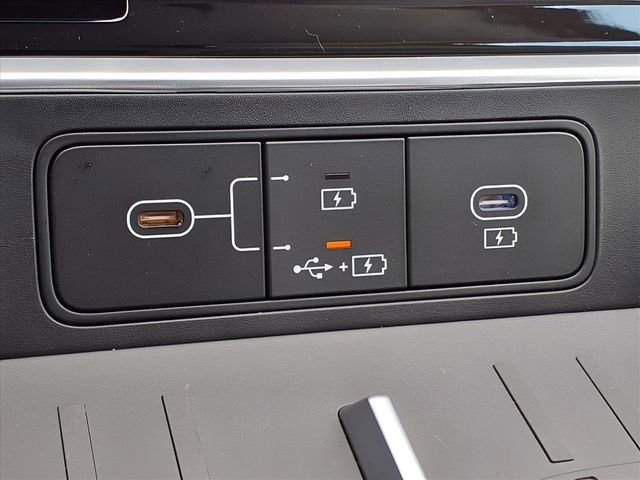 New 2026 Hyundai Santa Fe SE image 18