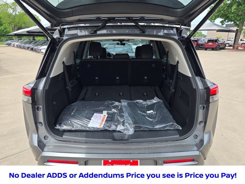New 2026 Nissan Pathfinder SL FWD image 39
