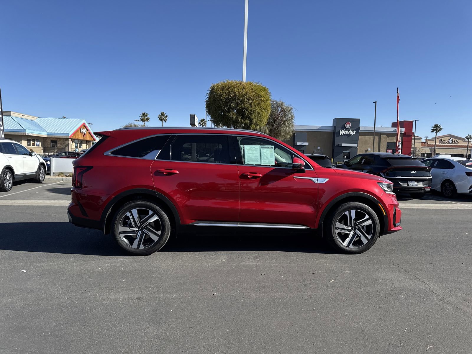 Certified 2023 Kia Sorento EX image 7