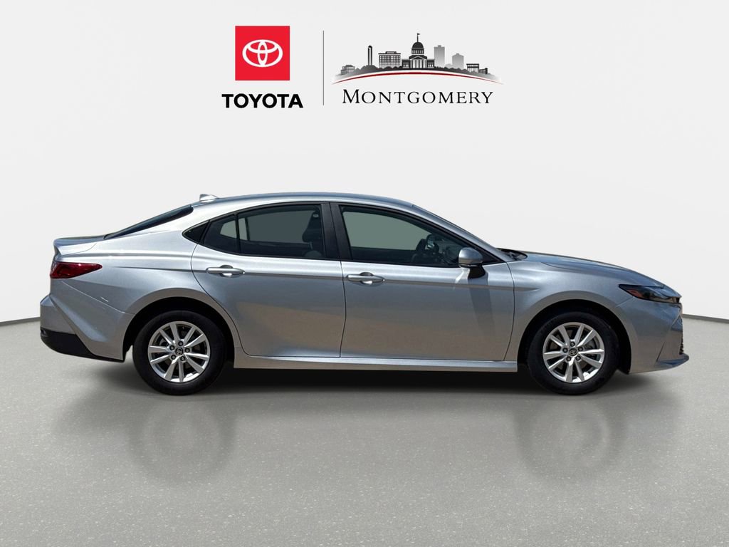 Used 2025 Toyota Camry LE w/ Convenience Package image 2