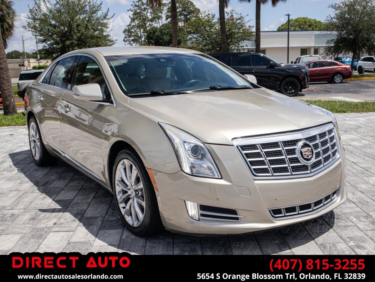 Used 2013 Cadillac XTS Premium FWD image 1