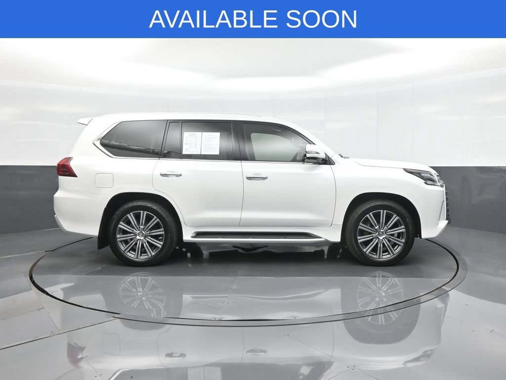 Used 2016 Lexus LX 570 4WD w/ Luxury Package image 8