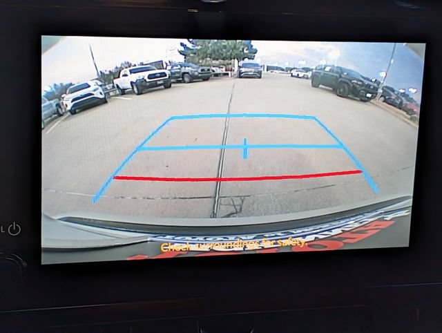 Used 2026 Toyota Corolla SE FWD image 18