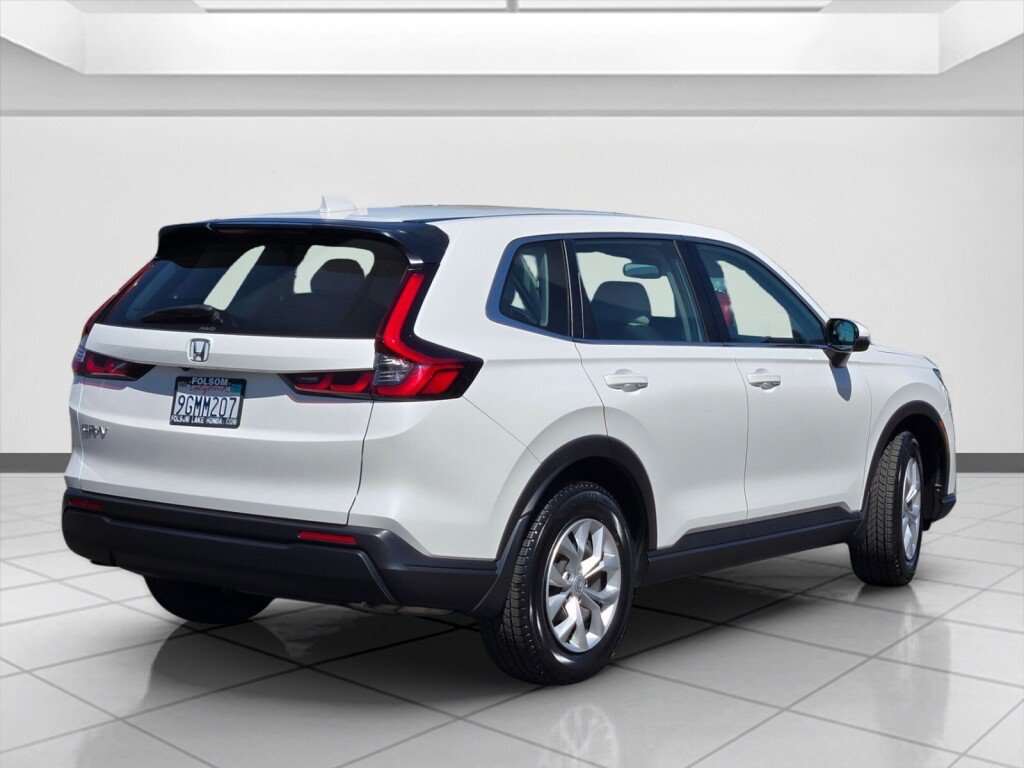 Certified 2023 Honda CR-V LX image 5