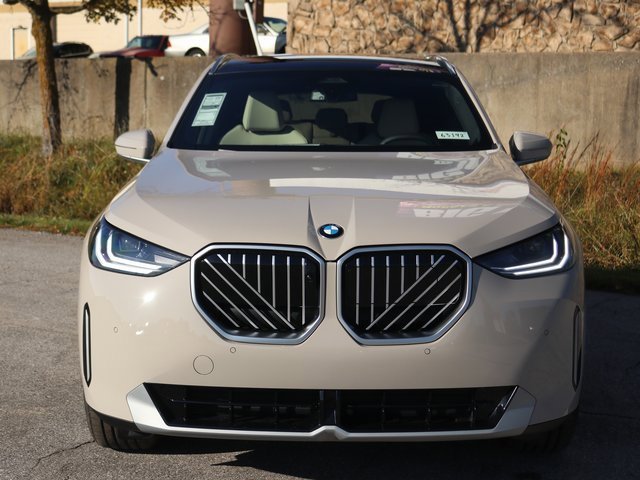 New 2026 BMW X3 xDrive30 w/ Premium Package image 2