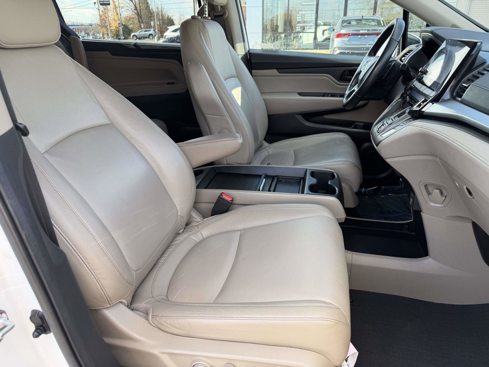 Used 2021 Honda Odyssey EX-L image 11