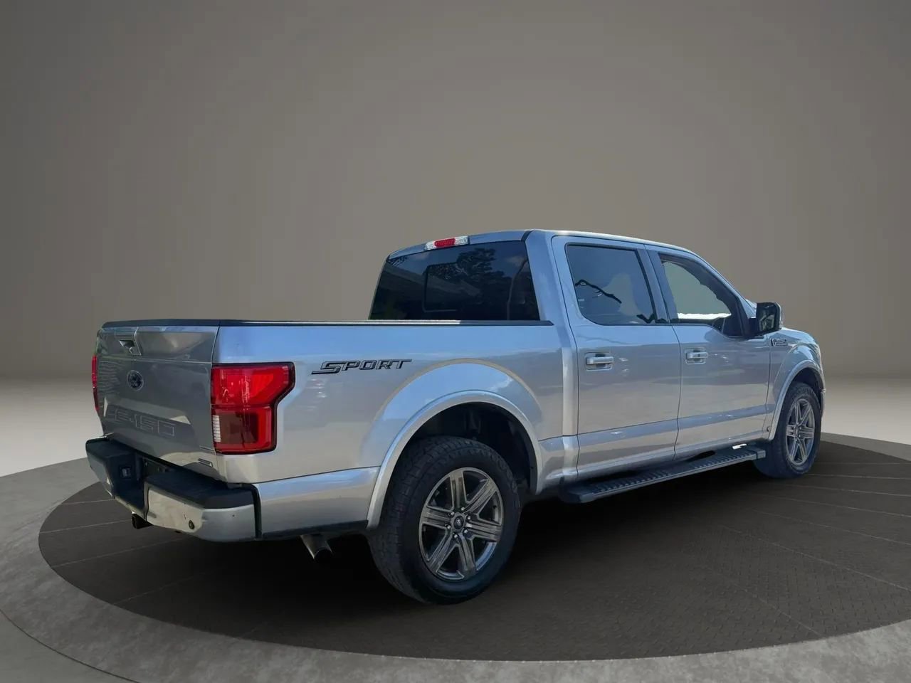 Used 2020 Ford F150 Lariat w/ Equipment Group 502A Luxury image 7