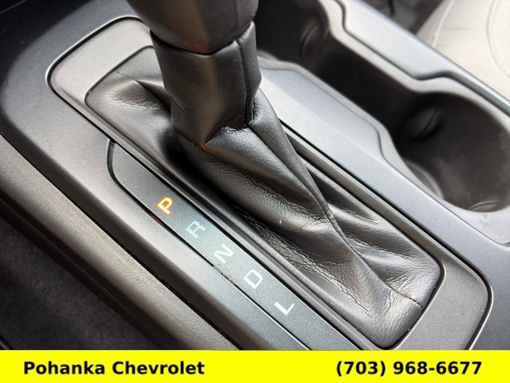 Used 2021 Chevrolet Colorado W/T AWD/4WD image 17