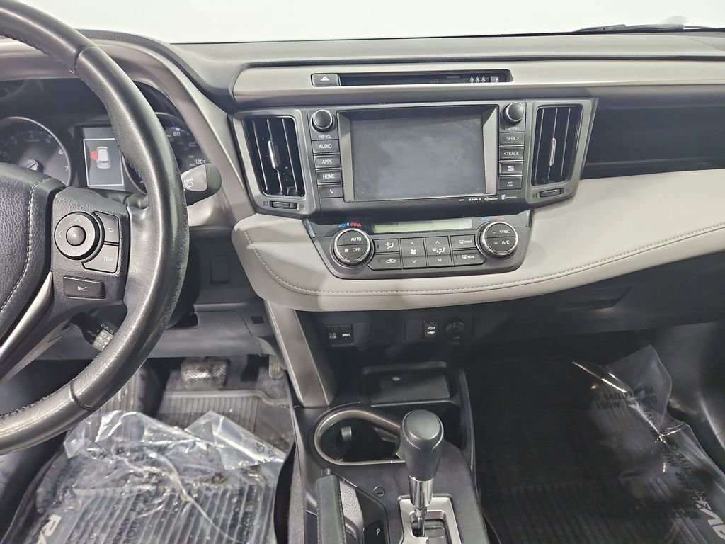 Used 2017 Toyota RAV4 XLE image 17