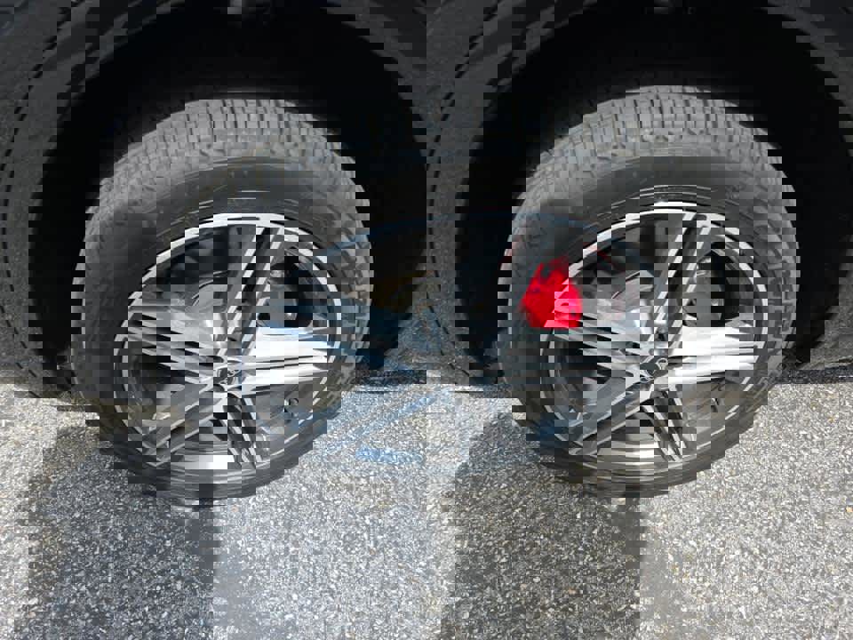 Used 2025 Audi Q5 e Premium Plus w/ Premium Plus Package image 10