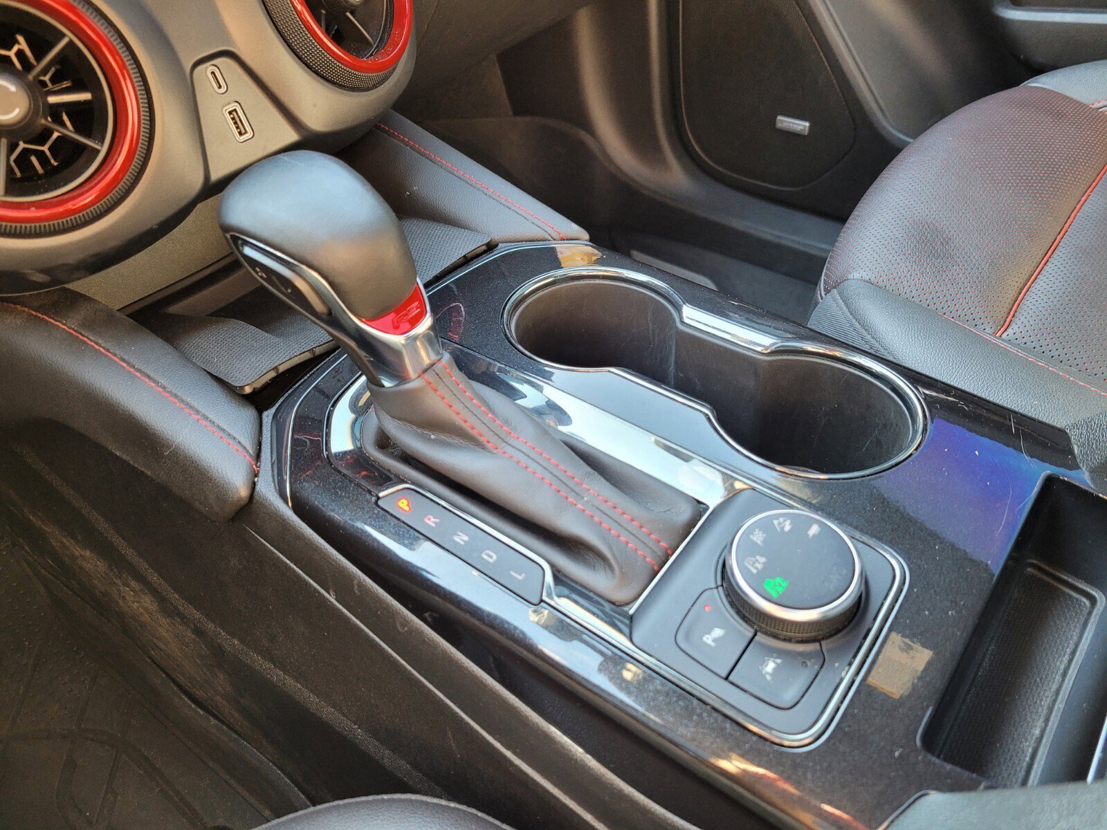 Certified 2023 Chevrolet Blazer RS w/ Driver Confidence II Package image 38