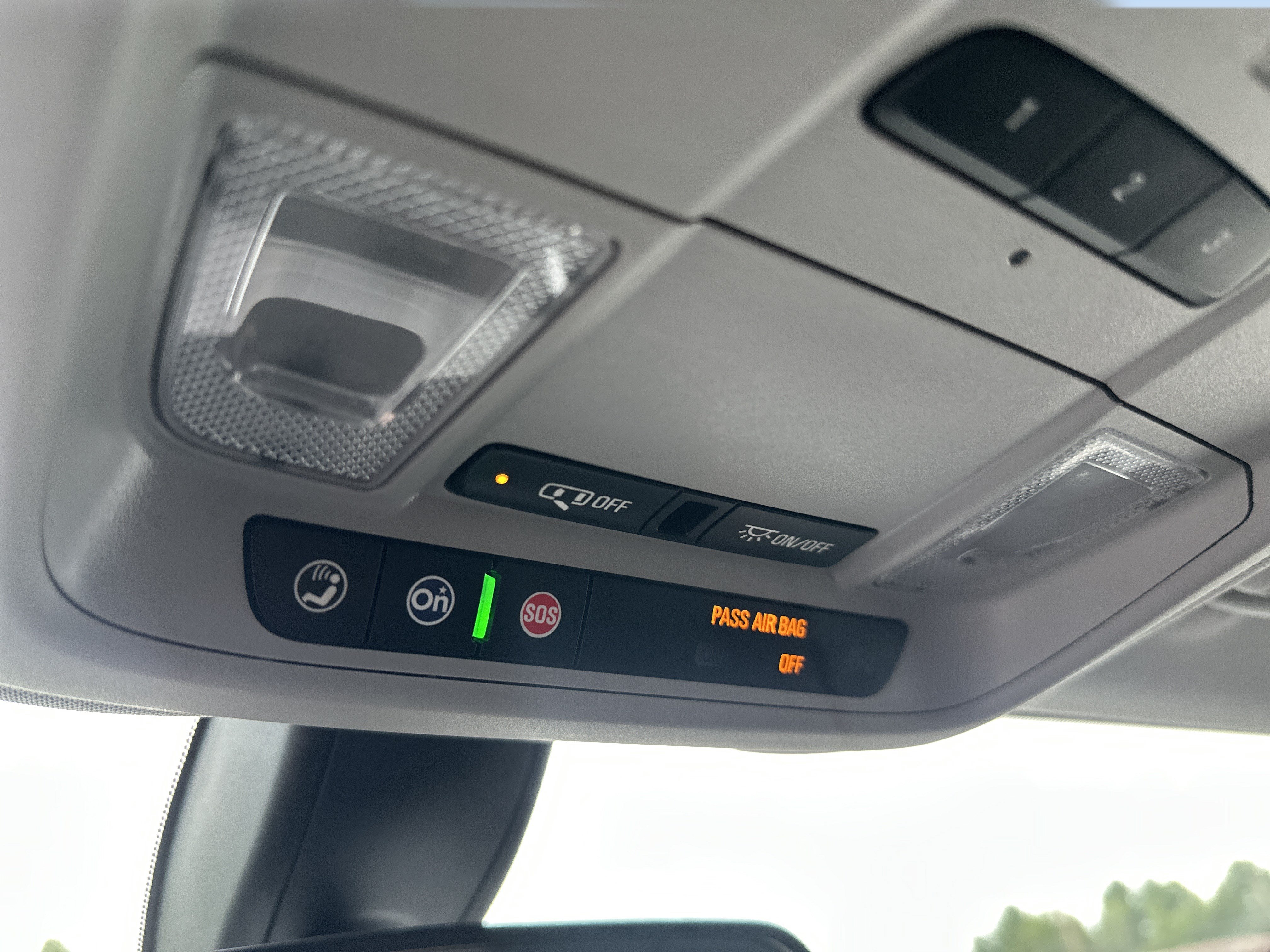 Certified 2018 Chevrolet Equinox LT AWD/4WD image 16