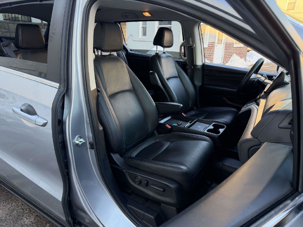 Used 2025 Honda Odyssey EX-L image 14