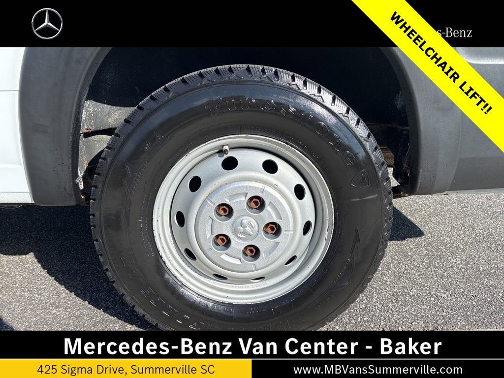 Used 2019 RAM ProMaster 3500 w/ Premium Appearance Group FWD image 16