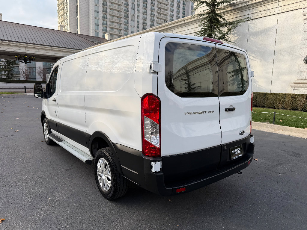 Used 2024 Ford Transit 250 Low Roof w/ Exterior Upgrade Package image 9