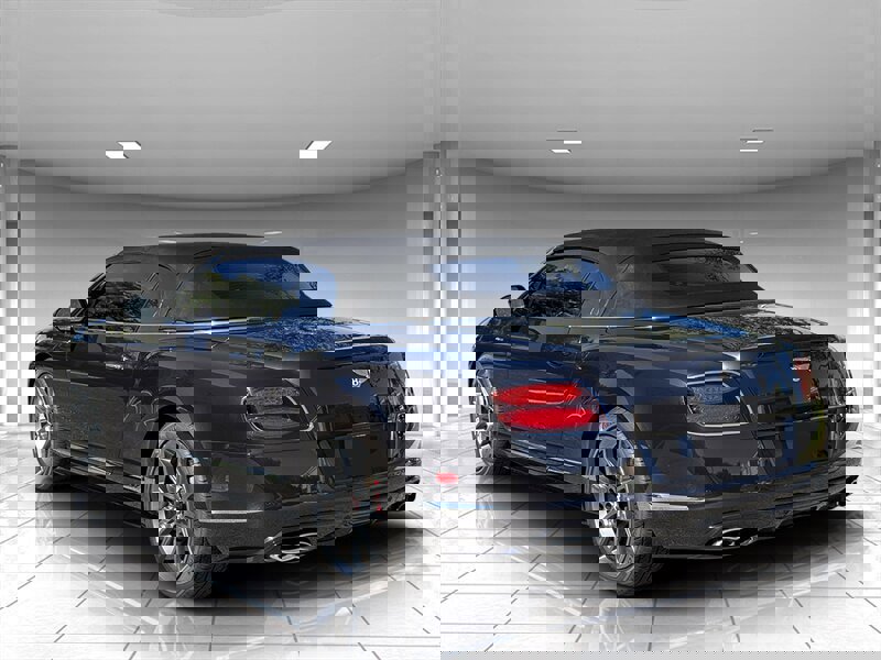 Used 2015 Bentley Continental GT V8 S image 37