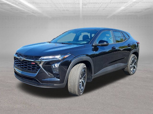 New 2026 Chevrolet Trax RS w/ Sunroof Package FWD image 3