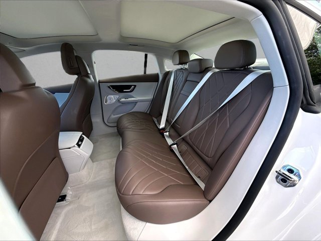 Certified 2024 Mercedes-Benz EQE 500 4MATIC Sedan image 27