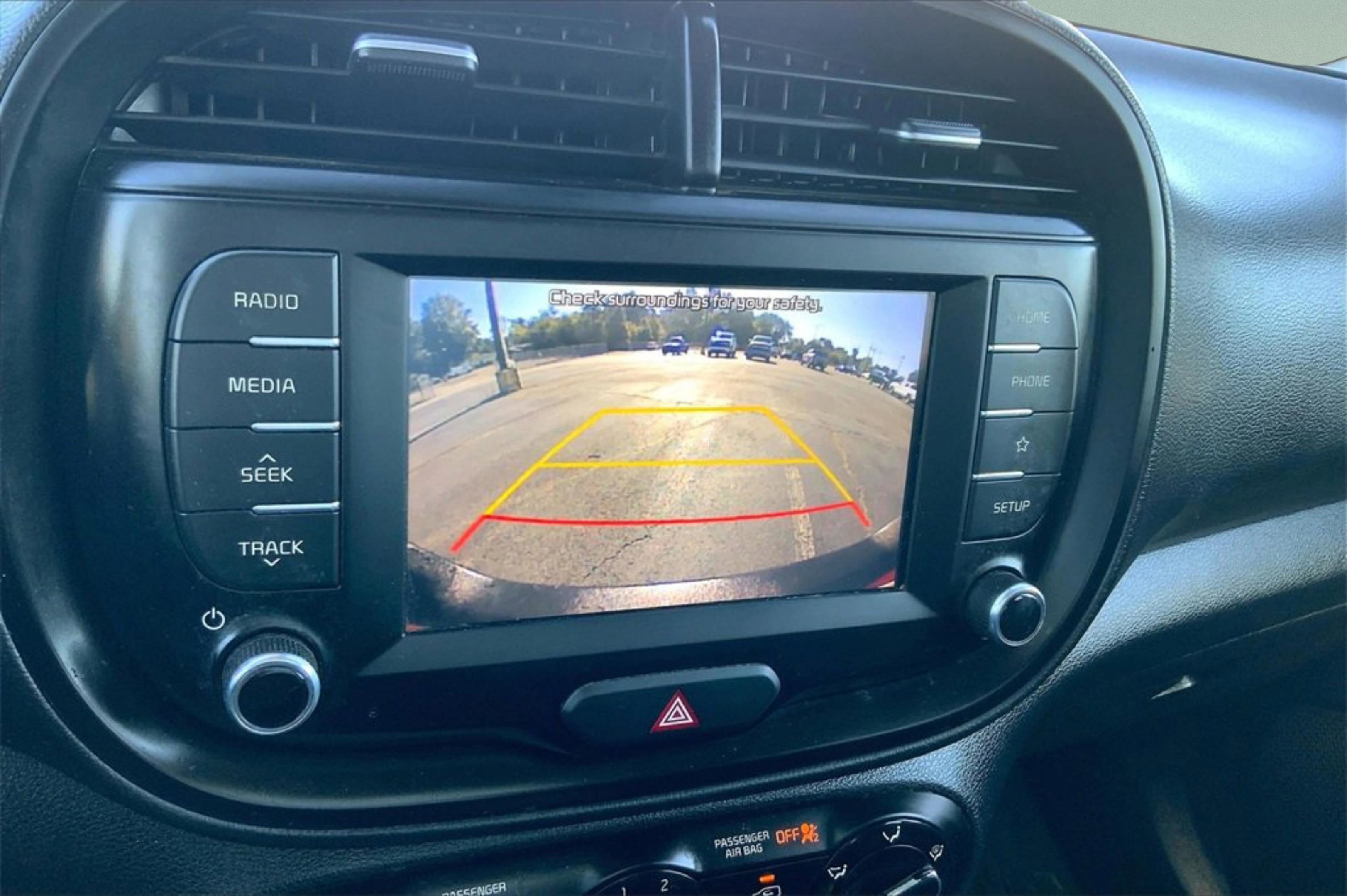 Used 2021 Kia Soul S image 25