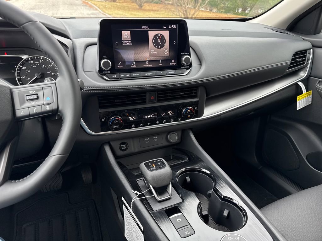 New 2026 Nissan Rogue SV image 18