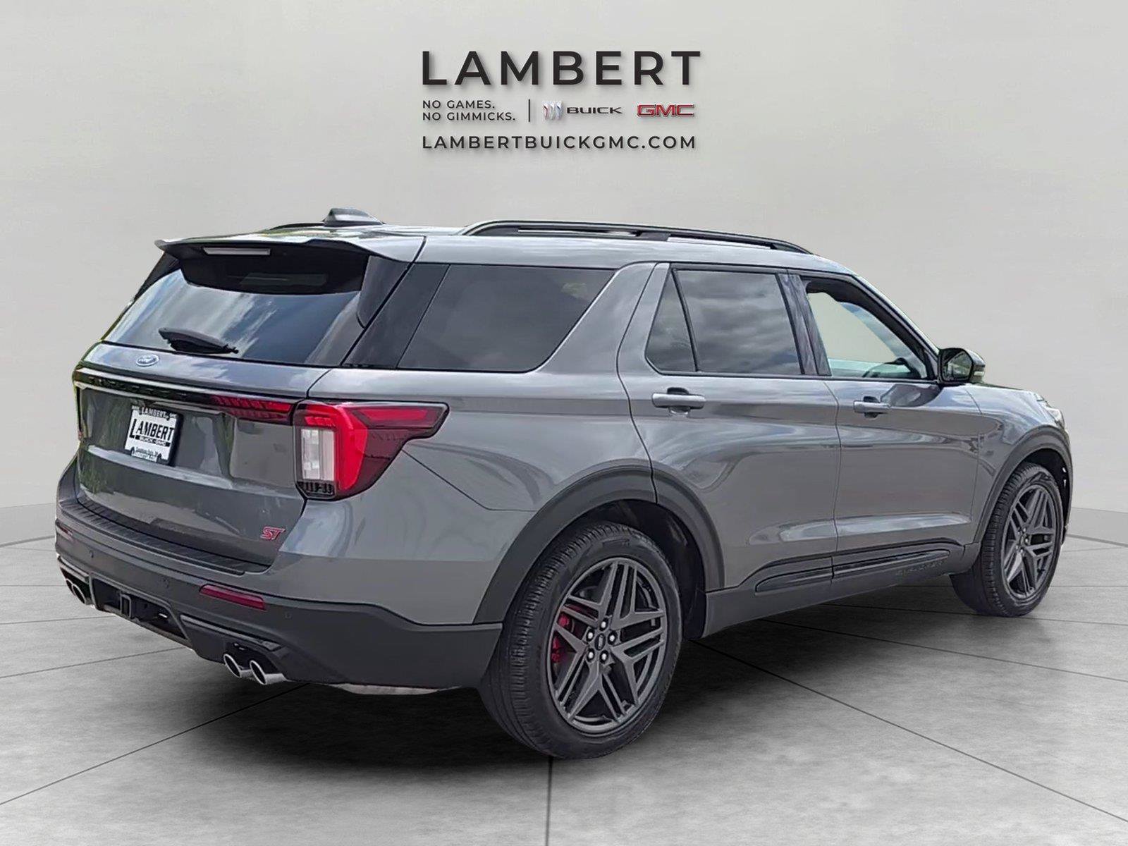 Used 2025 Ford Explorer ST w/ Sun And Sound Package AWD/4WD image 5