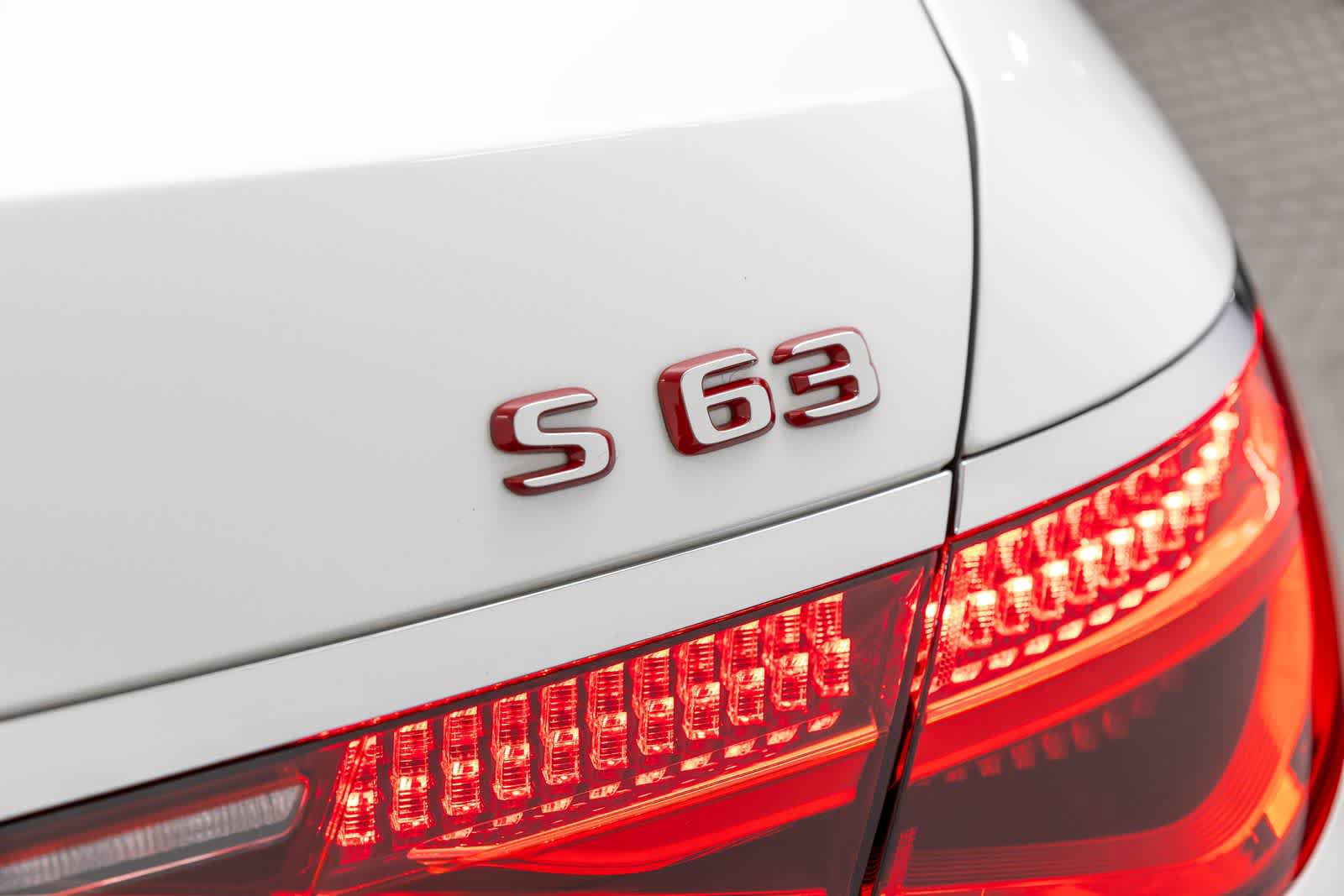 Used 2025 Mercedes-Benz S 63 AMG S w/ Rear Seat Package image 7