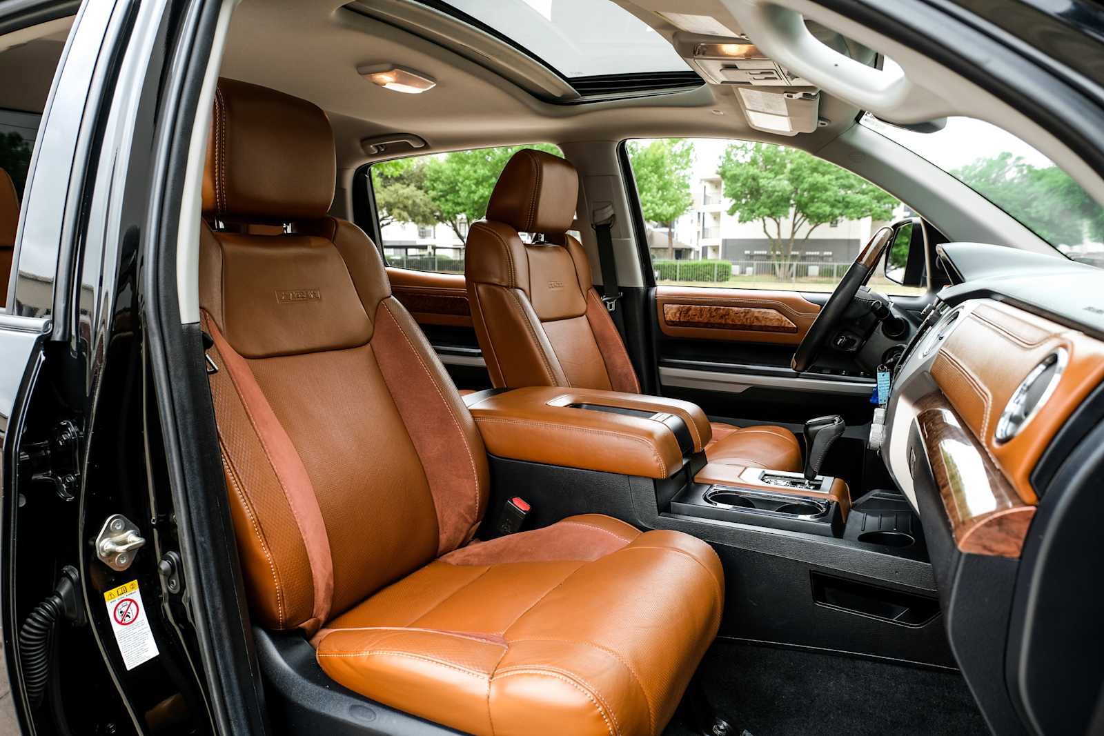 Used 2019 Toyota Tundra 1794 Edition AWD/4WD image 39