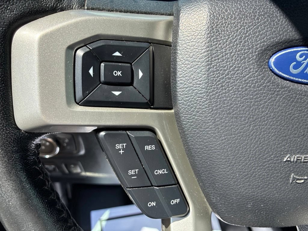 Used 2020 Ford F150 Lariat w/ Equipment Group 502A Luxury AWD/4WD image 24