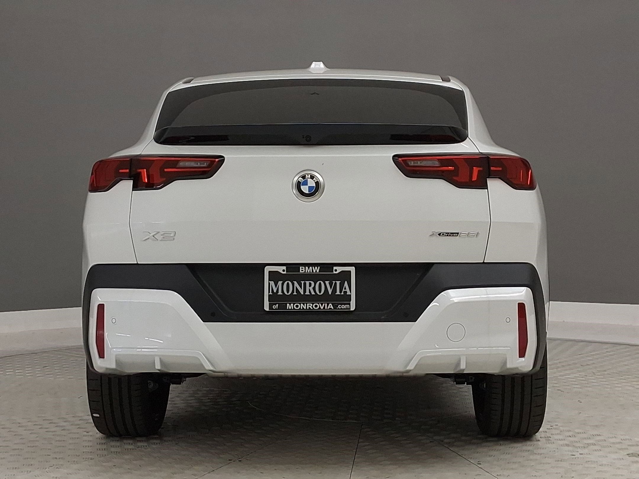 New 2026 BMW X2 xDrive28i w/ Technology Package image 8