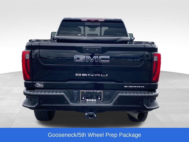 Used 2024 GMC Sierra 3500 Denali Ultimate AWD/4WD image 5
