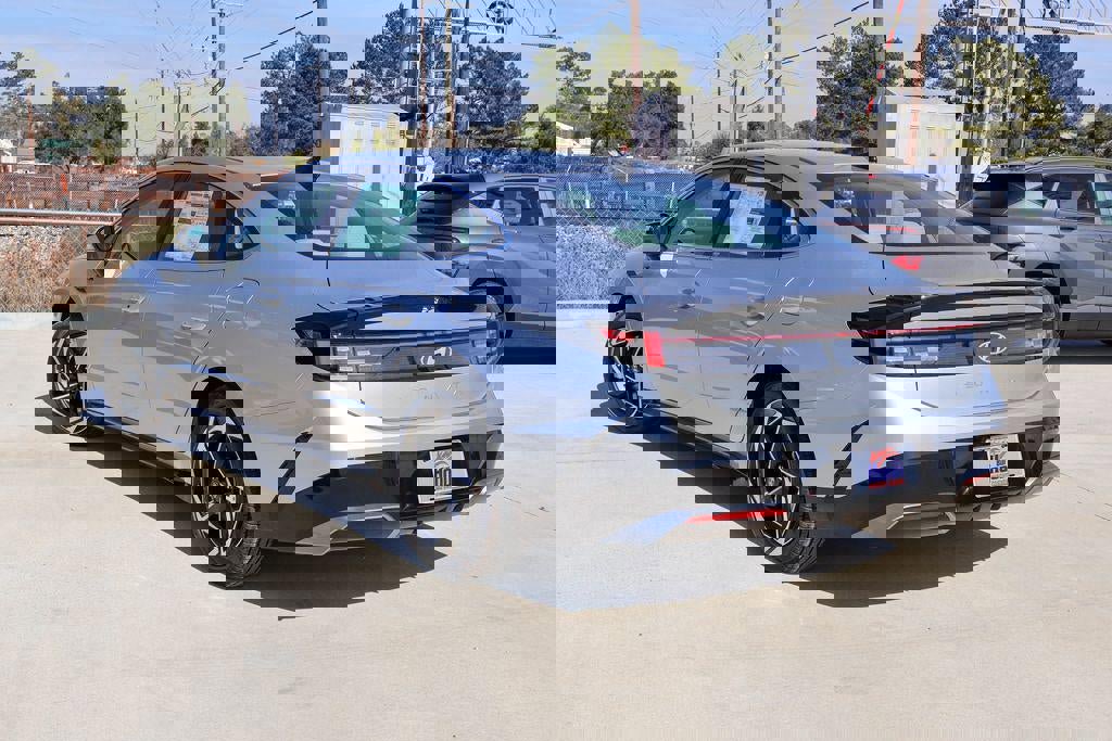 New 2026 Hyundai Sonata SEL image 2