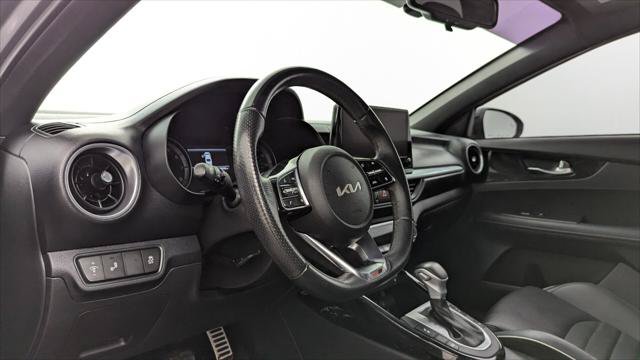 Used 2022 Kia Forte GT-Line w/ GT-Line Premium Package FWD image 23
