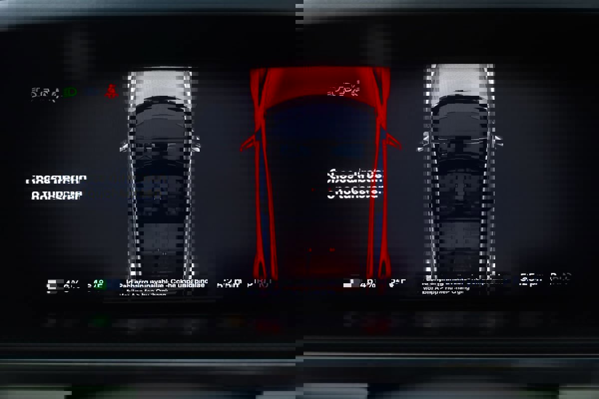 Used 2021 Tesla Model S Plaid image 22