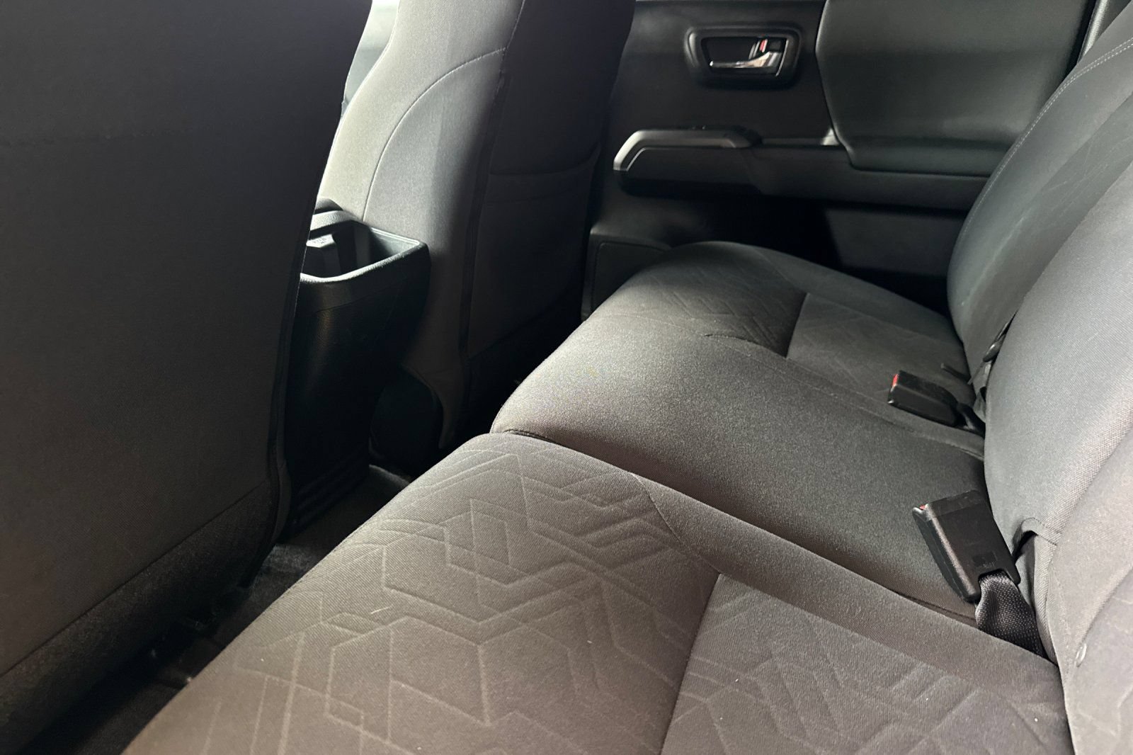 Used 2019 Toyota Tacoma TRD Sport w/ Technology Package RWD image 12