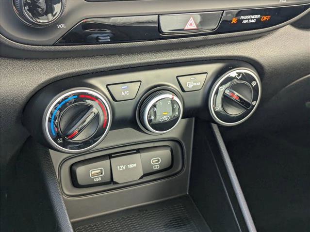 New 2026 Hyundai Venue SE image 16