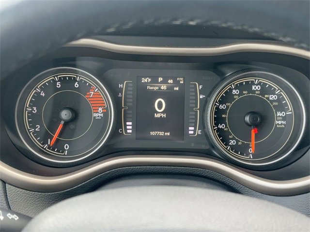 Used 2016 Jeep Cherokee Latitude w/ Cold Weather Group image 18